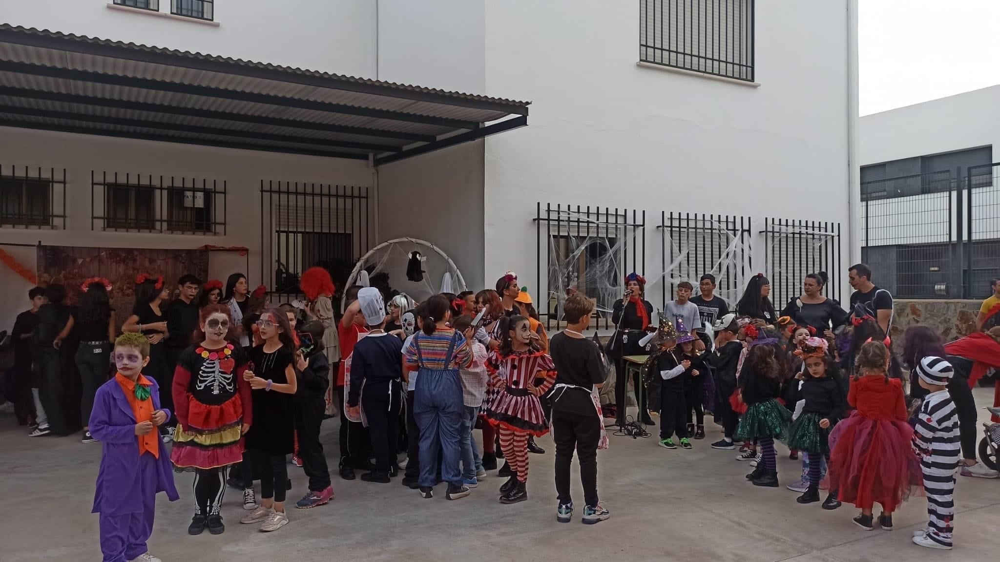 Fotos: Halloween y Todos los Santos en los centros educativos