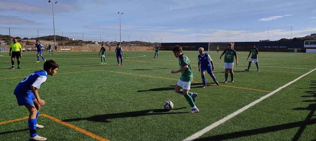 Fotos: Infantiles EMD Valverde - San Roque C