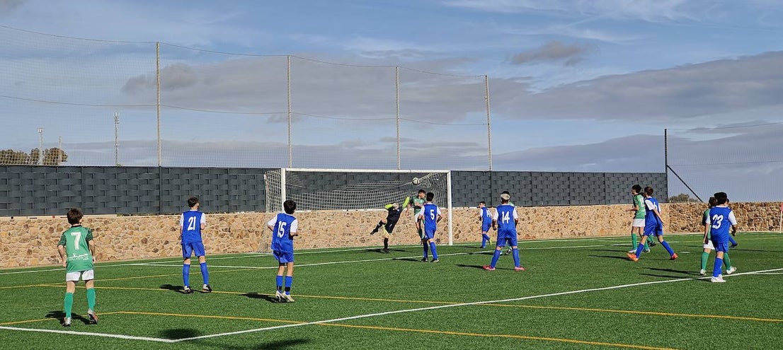 Fotos: Infantiles EMD Valverde - San Roque C