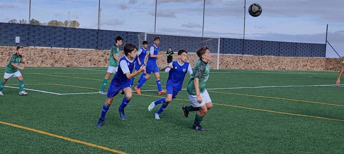 Fotos: Infantiles EMD Valverde - San Roque C