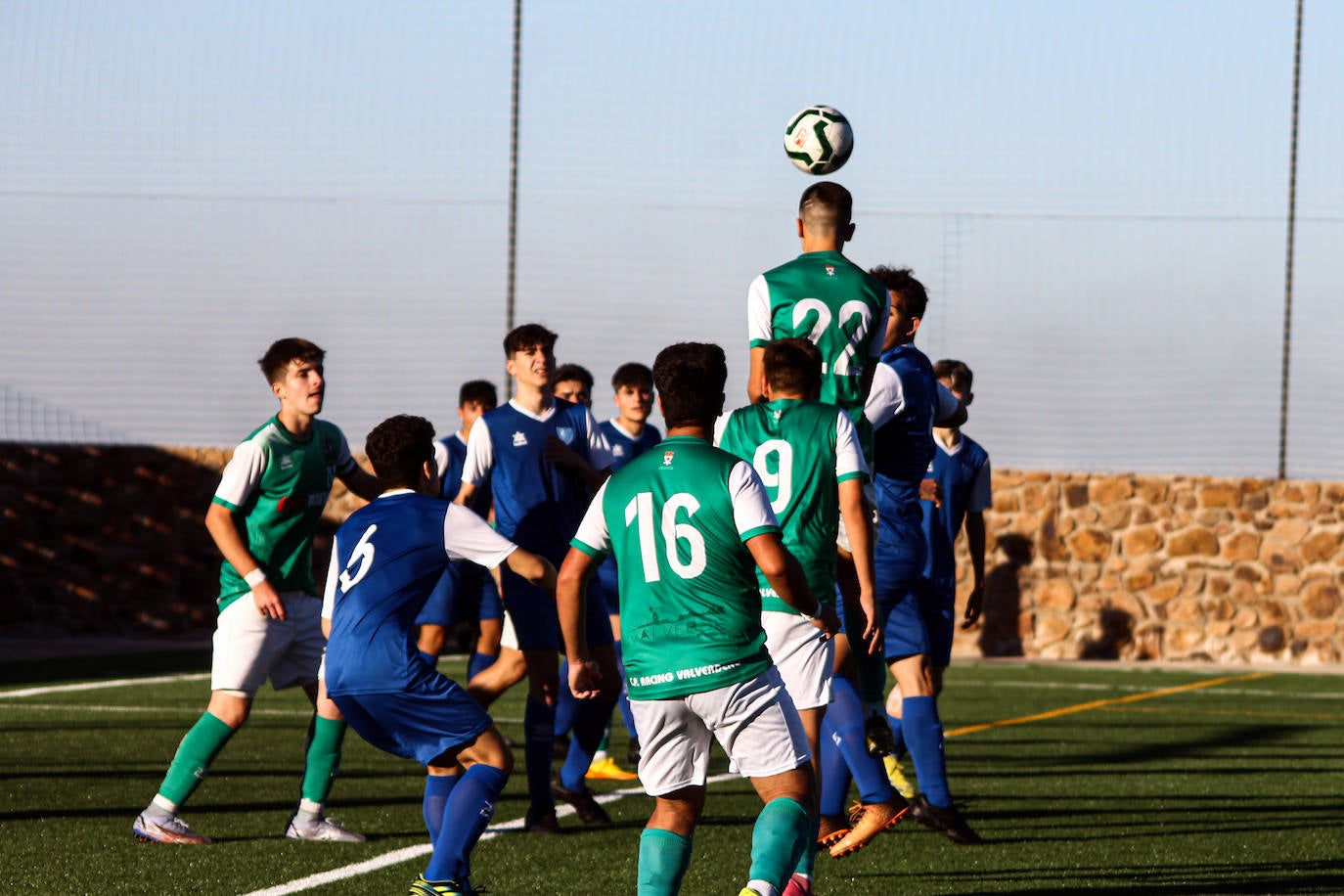 Fotos: Juveniles: Racing Valverdeño - San Roque