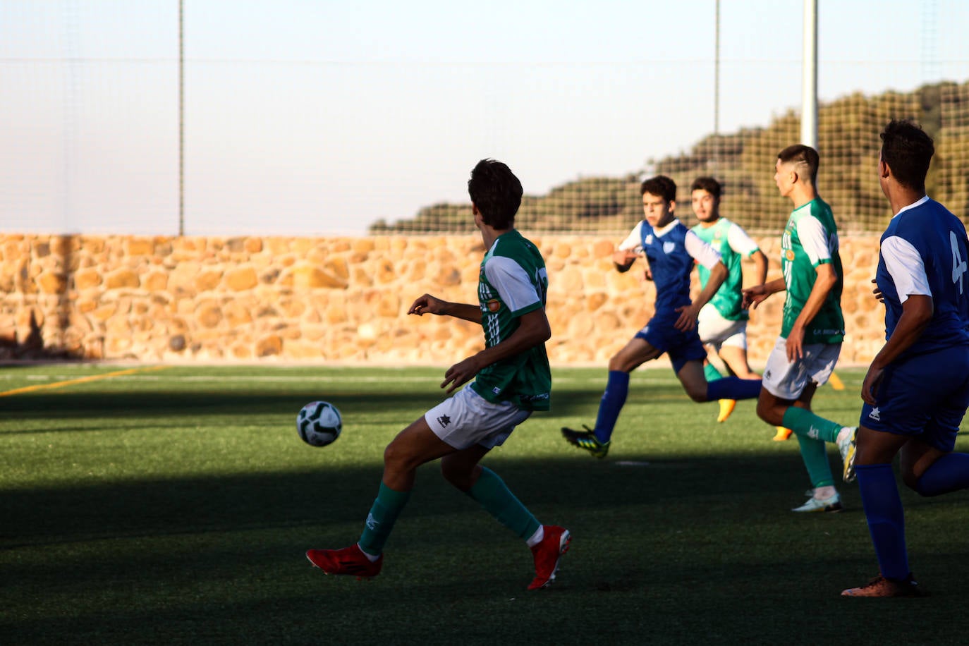 Fotos: Juveniles: Racing Valverdeño - San Roque