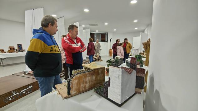 Fotos: Encuentro con autores de 'Valverde tiene historia'