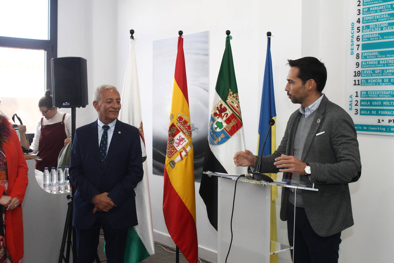 Fotos: Inauguración Centro de Impulso Comercial y Profesional 'La Fontanina'