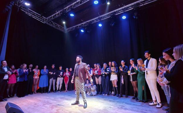 El pacense MIguel Bolaños se llevó el premio absoluto de la X Edición del Concurso de Talentos Fevalpop Joven