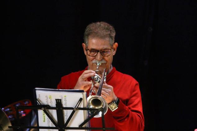 Fotos: Concierto de Navidad de la Escuela Municipal de Música