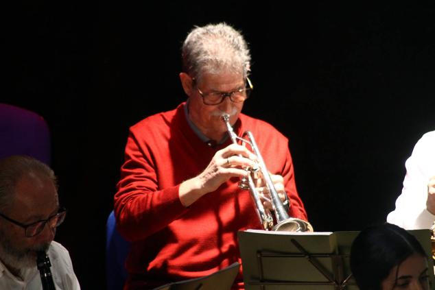Fotos: Concierto de Navidad de la Escuela Municipal de Música