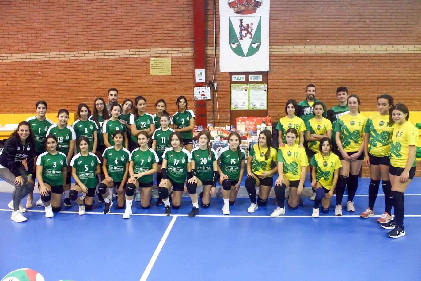 Fotos: Voleibol Infantil Valverde - Villanueva del Fresno