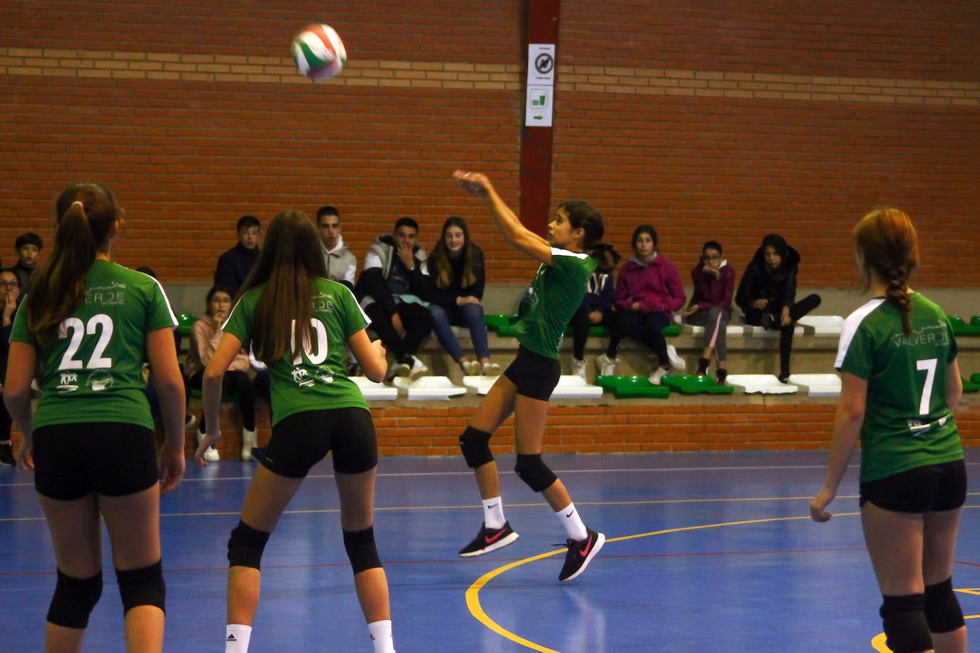 Fotos: Voleibol Infantil Valverde - Villanueva del Fresno