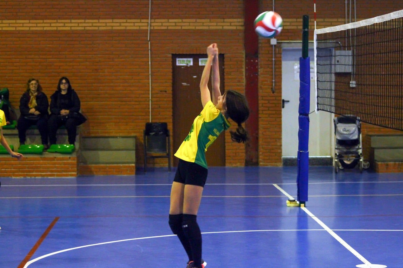 Fotos: Voleibol Infantil Valverde - Villanueva del Fresno