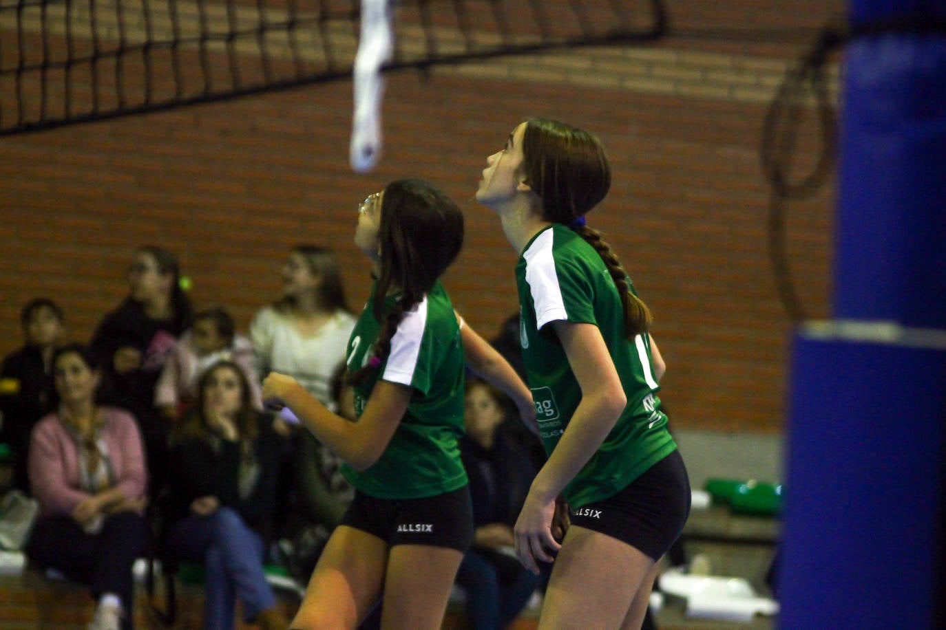 Fotos: Voleibol Infantil Valverde - Villanueva del Fresno