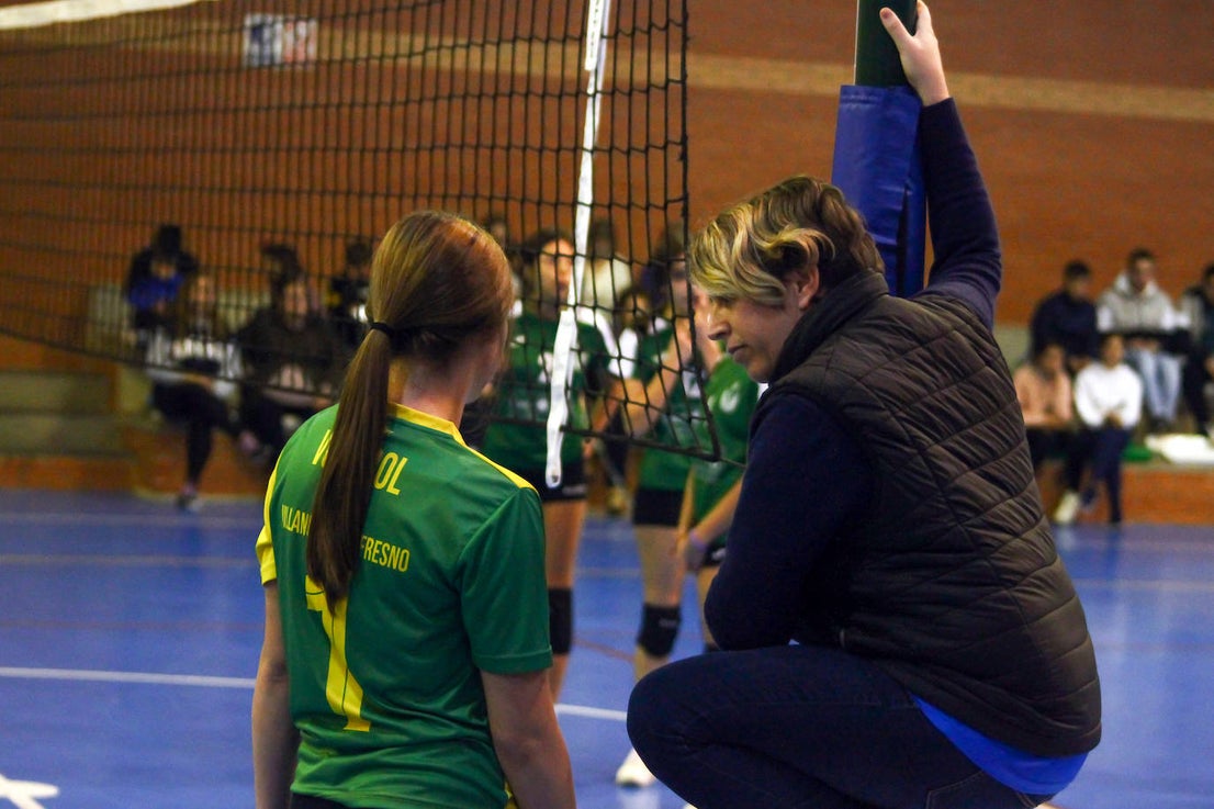 Fotos: Voleibol Infantil Valverde - Villanueva del Fresno