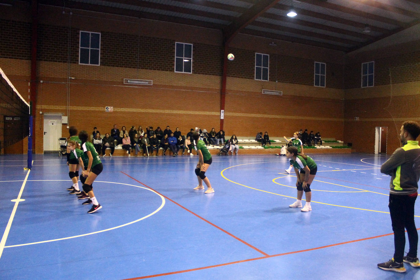 Fotos: Voleibol Infantil Valverde - Villanueva del Fresno