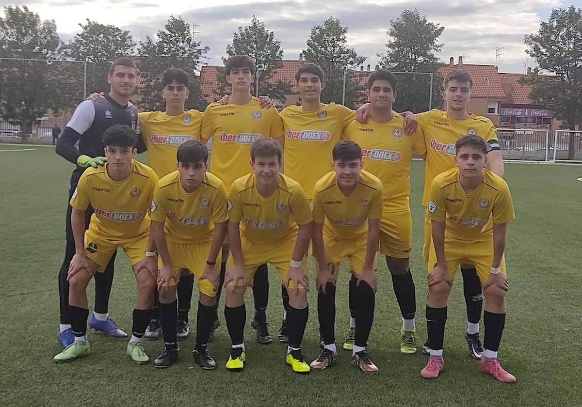 Equipo titular ante el Santa Isabel