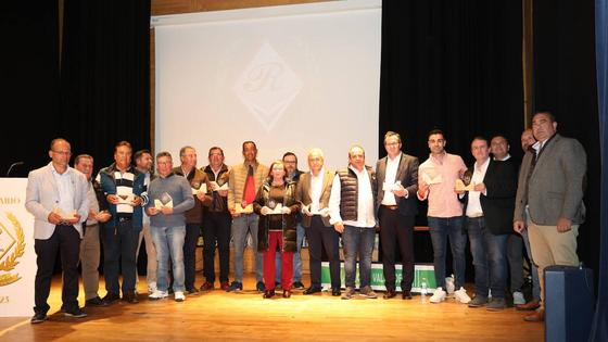 Noche de recuerdos y mucha emoción en la gala del 50º aniversario del Racing Valverdeño