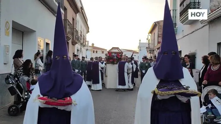 El Santo Entierro recorre las calles de Valverde de Leganés