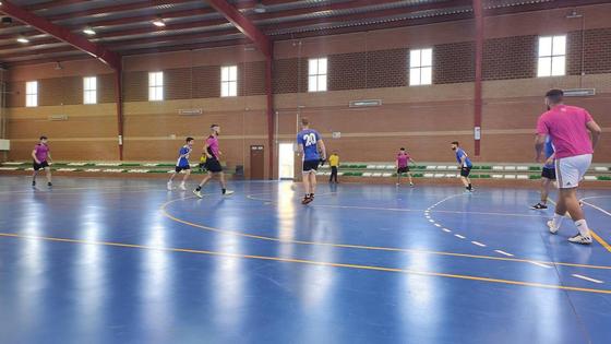 Esta tarde se disputan las semifinales de la liga de invierno de fútbol sala