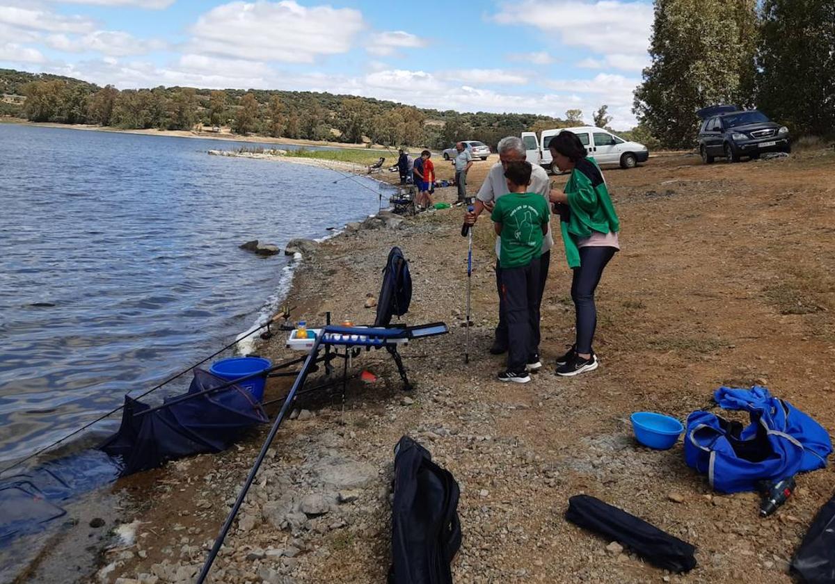 Todo listo para el concurso de pesca del sábado