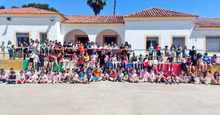 Imagen principal - Algunas imágenes de la charla