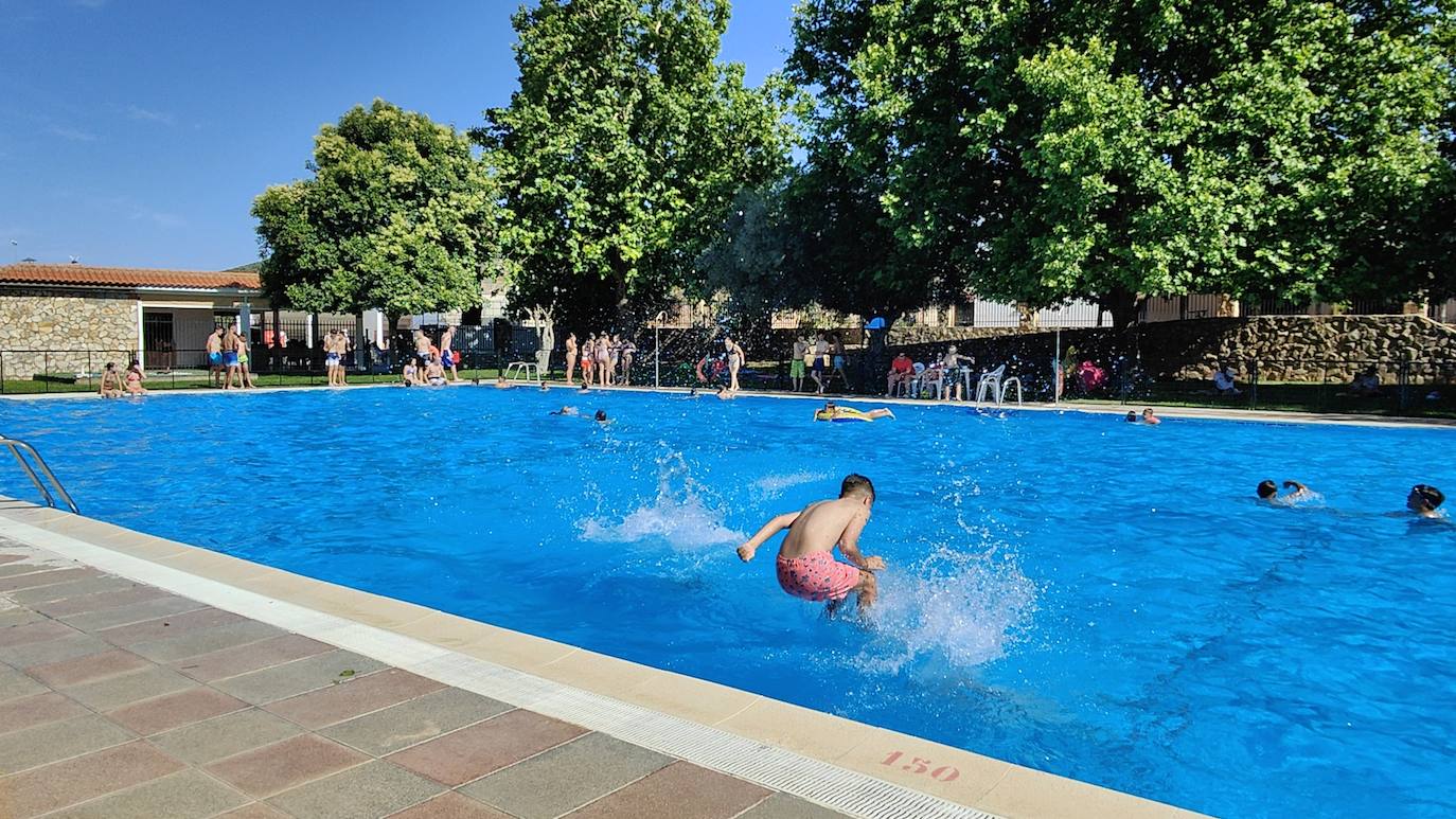 Apertura de la piscina municipal