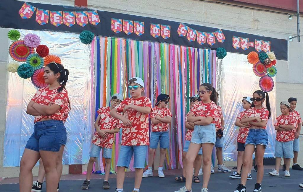 Graduaciones del Colegio 'Cristo Crucificado'