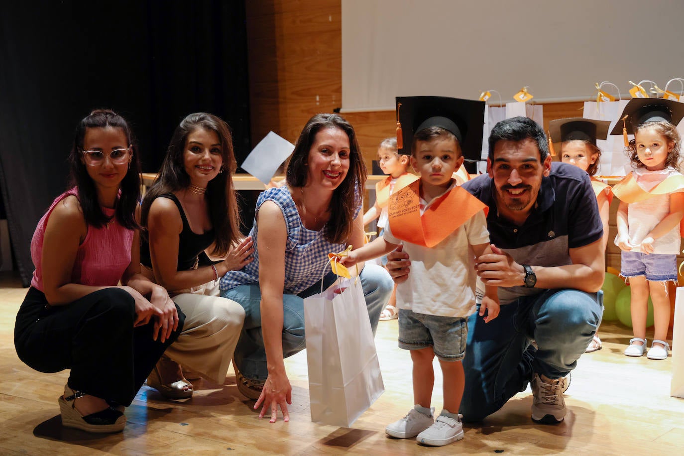 Graduación del Centro de Educación Infantil '7 Deseos' (II)