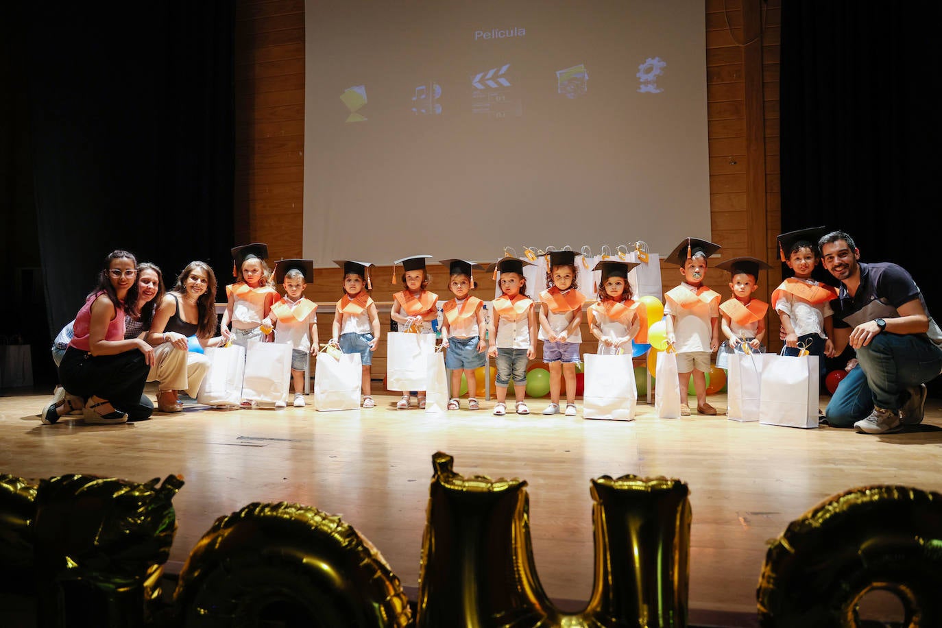 Graduación del Centro de Educación Infantil &#039;7 Deseos&#039; (II)