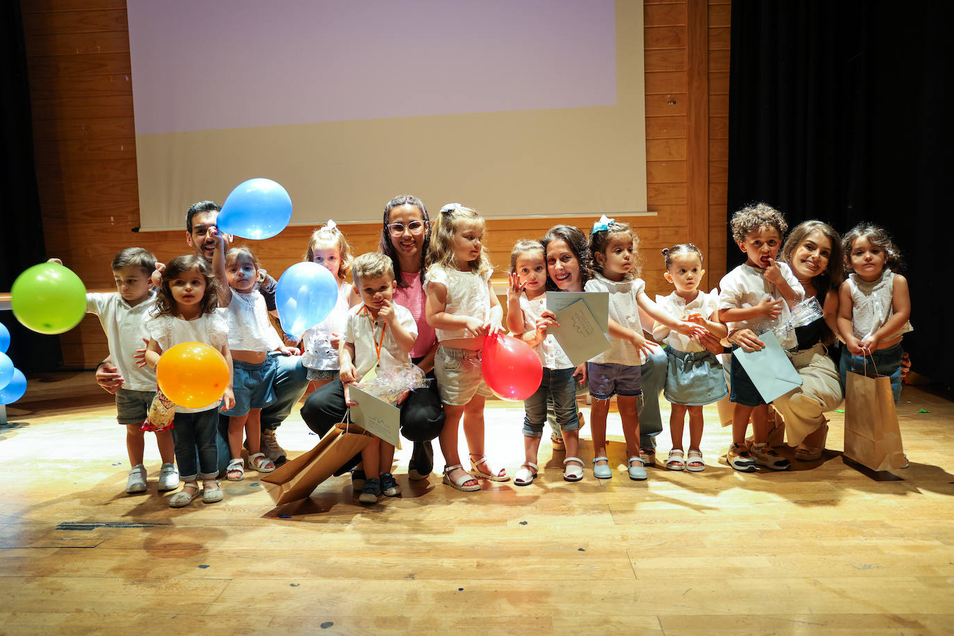 Graduación del Centro de Educación Infantil &#039;7 Deseos&#039; (II)