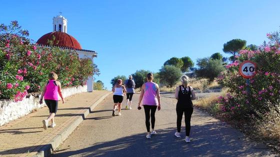 Ya han comenzado los paseos activos en Valverde de Leganés