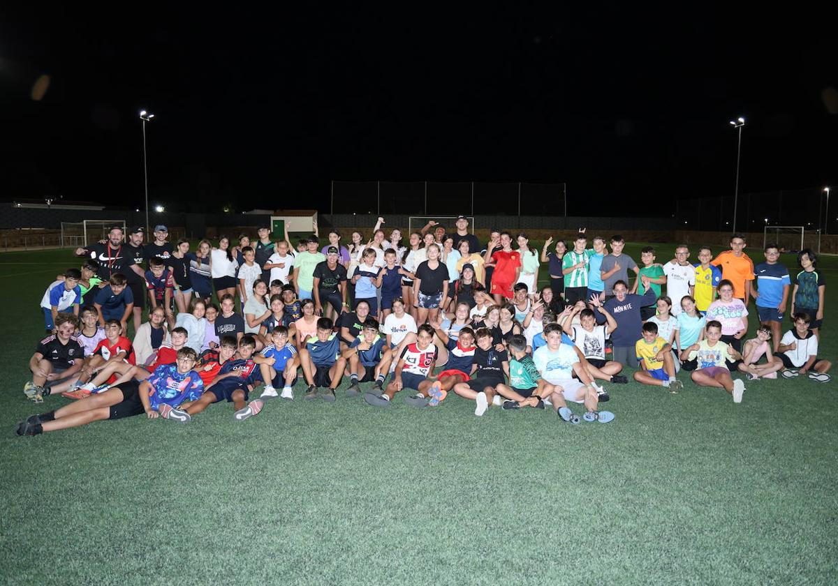 Participantes en la acampada