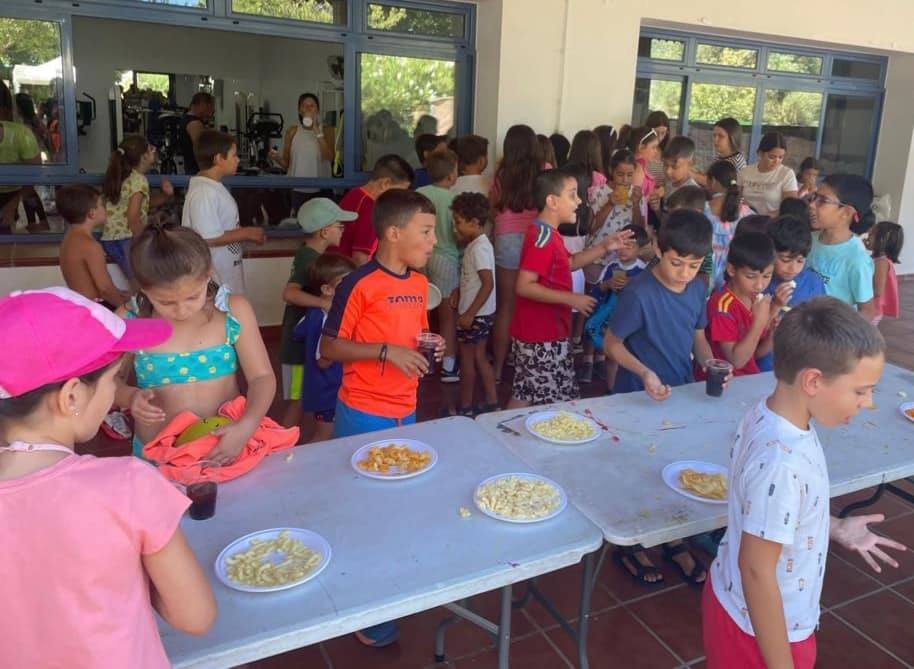 Imagen secundaria 2 - Imágenes de la fiesta