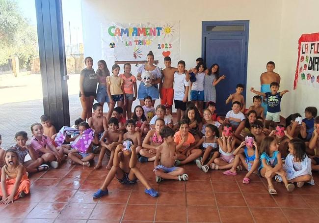 Visita de La Diabla al campamento