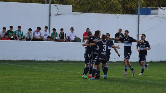 Un conformista Coria consigue los tres puntos en el estreno de la Tercera