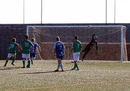 Raúl salvó a su equipo de la derrota en el último minuto de juego