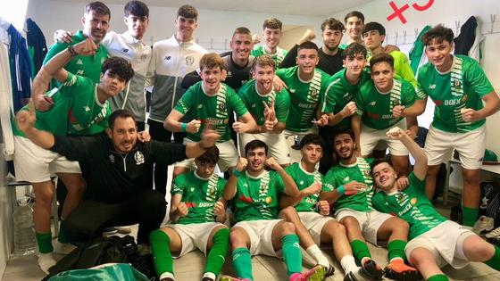 Los juveniles del Racing vencen a El Tomillar y se ponen líderes
