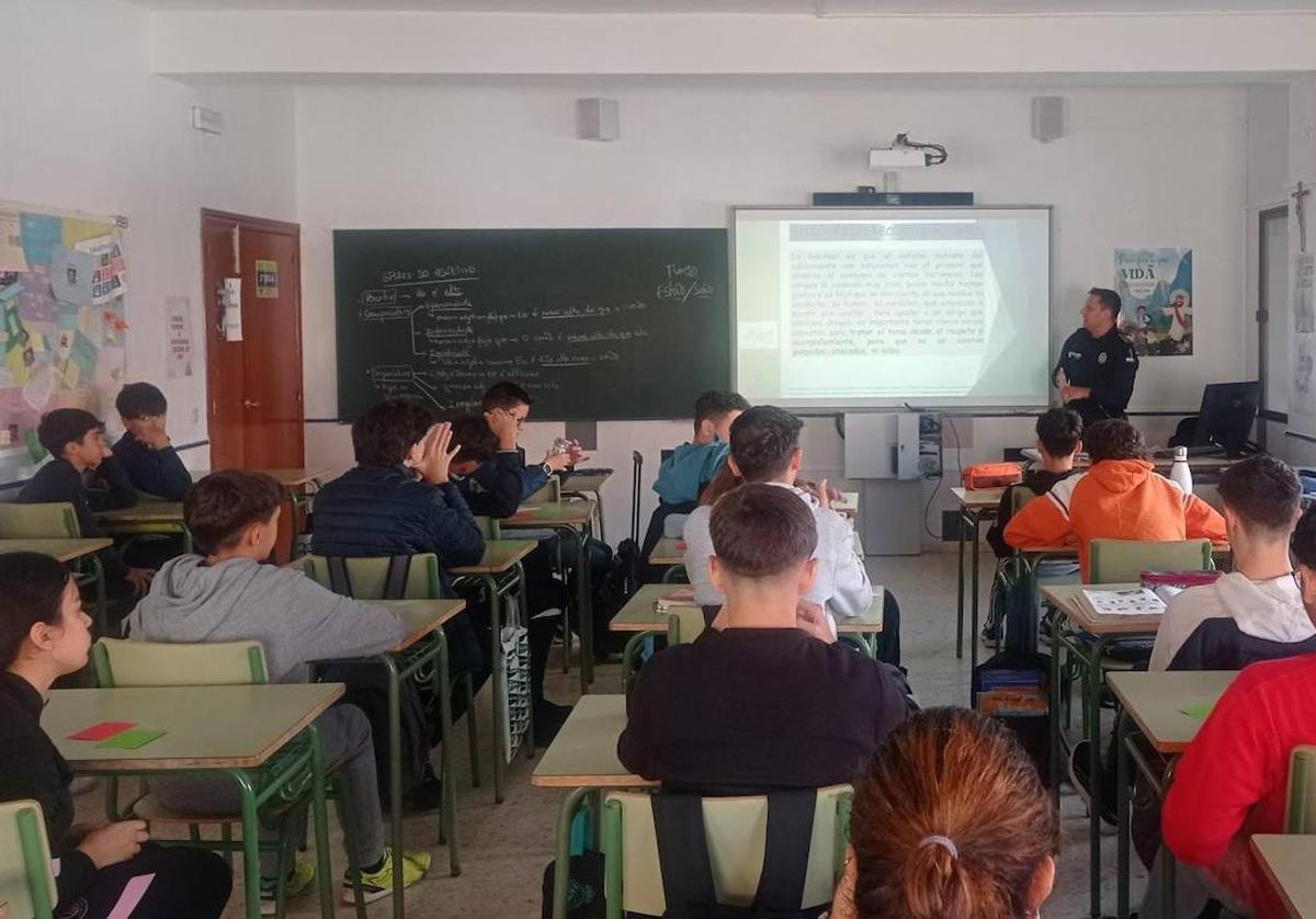 Iniciada una campaña sobre el consumo de drogas en los adolescentes