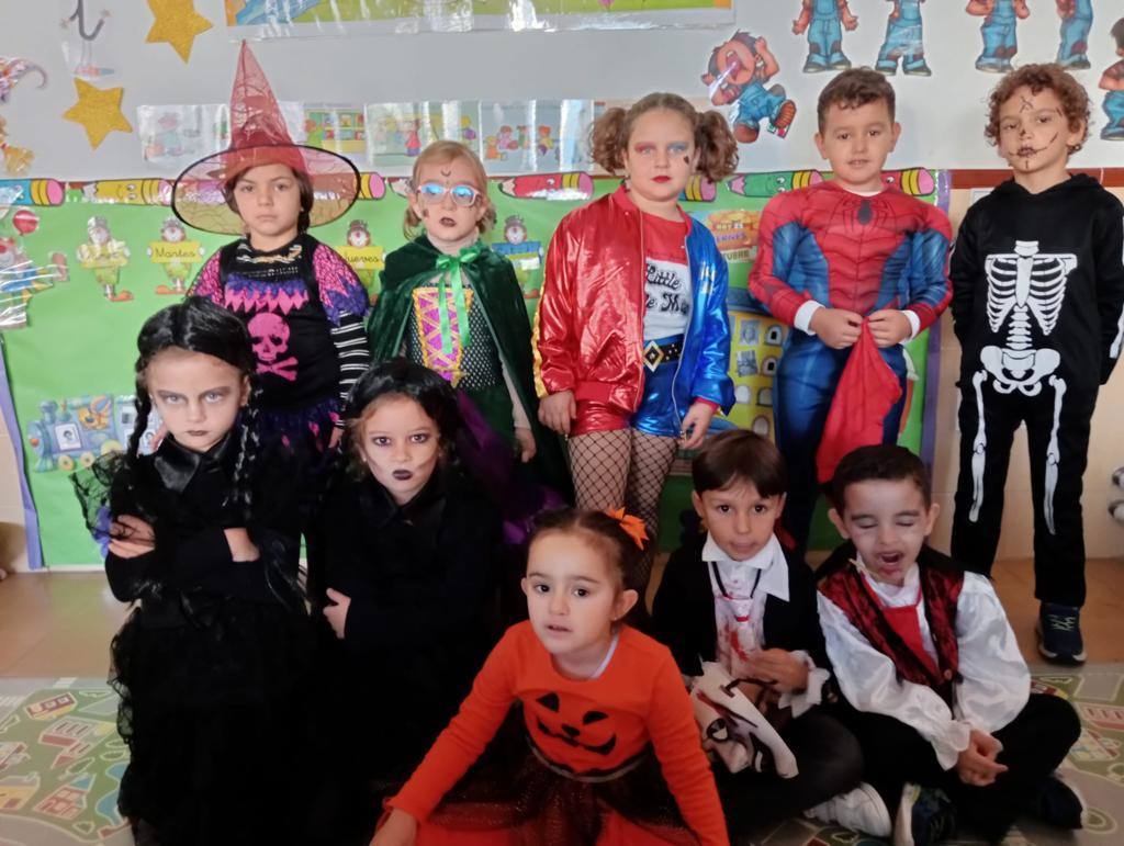 Halloween y Los Santos en el CEIP 'César Hurtado Delicado'