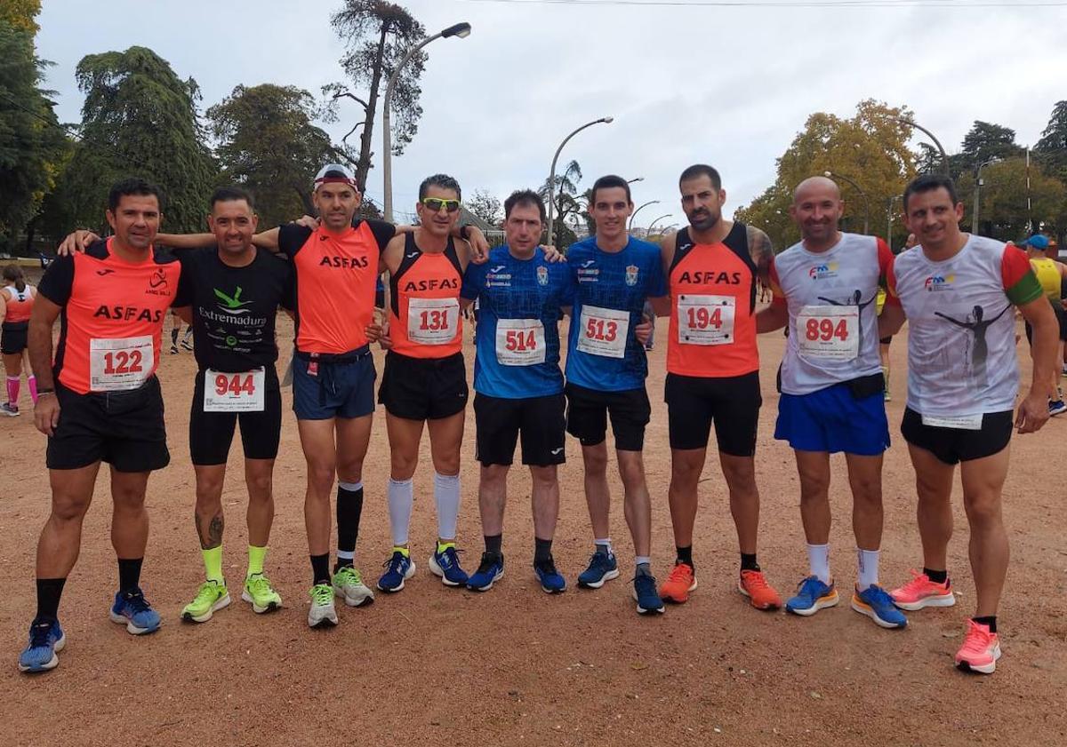 Imagen principal - Algunas imágenes de la media maratón