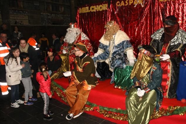 Fotos: Cabalgata de Los Reyes Magos 2023