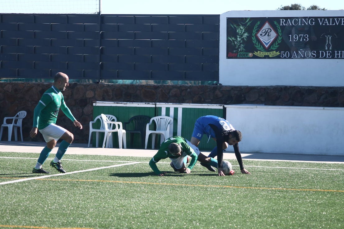 Fotos: Veteranos Valverde - Hermanos Mora