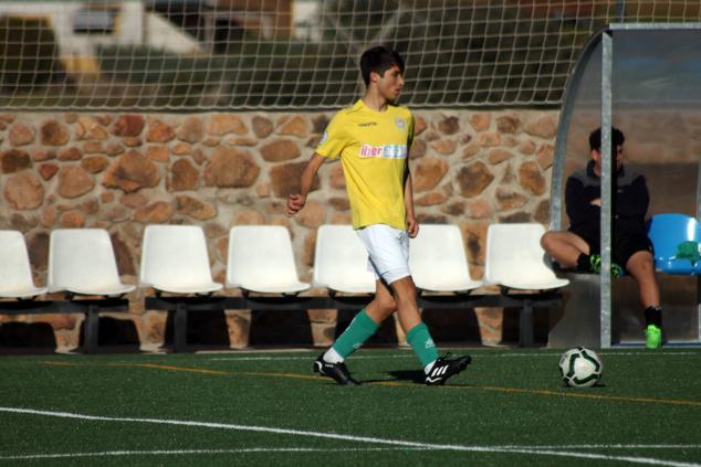 Fotos: Juveniles Racing Valverdeño - Sportextremadura