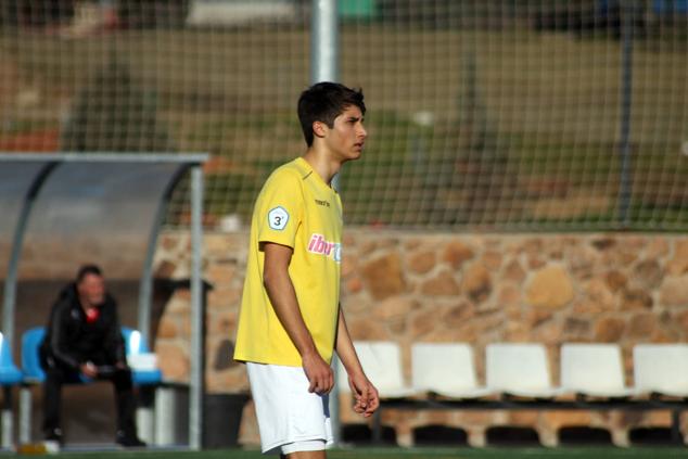 Fotos: Juveniles Racing Valverdeño - Sportextremadura