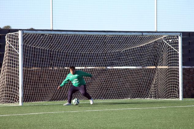 Fotos: Juveniles Racing Valverdeño - Sportextremadura