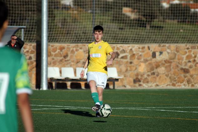 Fotos: Juveniles Racing Valverdeño - Sportextremadura