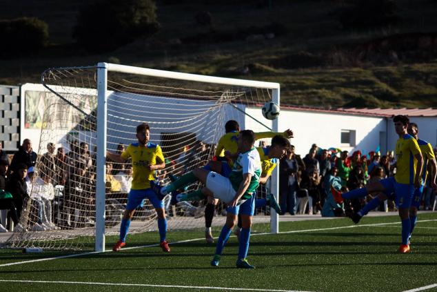 Fotos: Racing Valverdeño - Valdelacalzada
