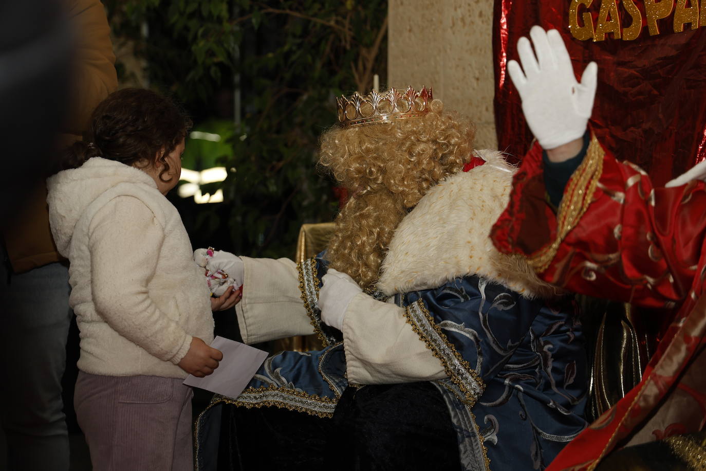 Entrega de las cartas a Los Reyes Magos