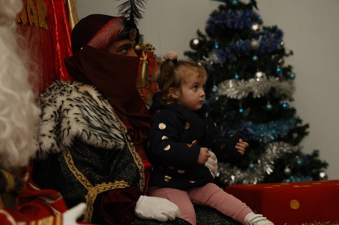 Entrega de las cartas a Los Reyes Magos