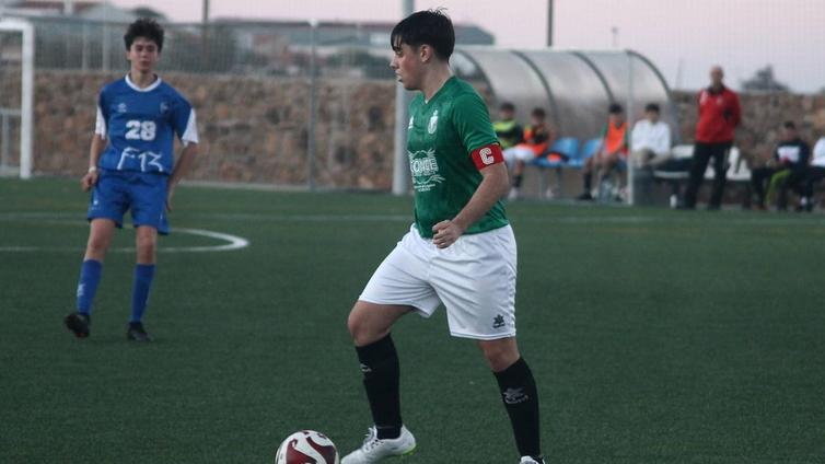 Mucho líder para los juveniles de la EMD
