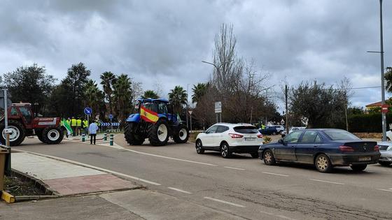 La protesta agraria continúa en Valverde de Leganés
