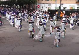 Kiwahira durante el desfile